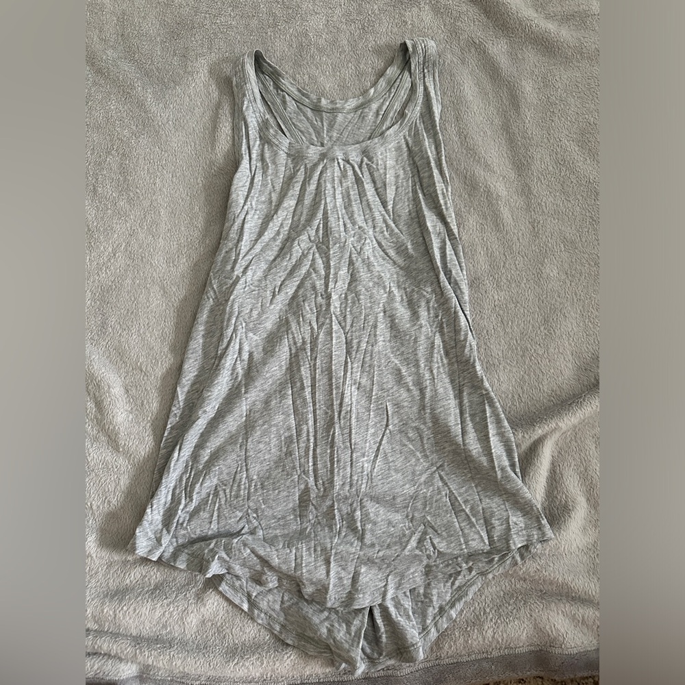 lululemon tank top size 8